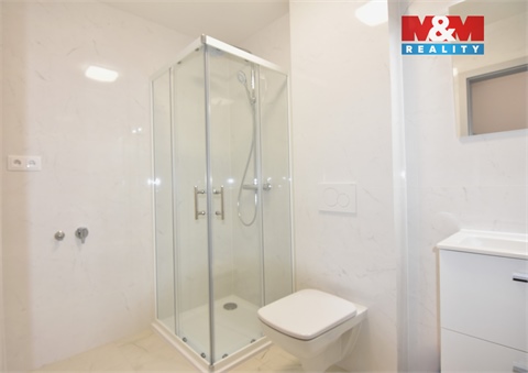 Pronájem bytu 4kk, 90 m² - 10