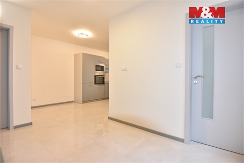 Pronájem bytu 4kk, 90 m² - 6