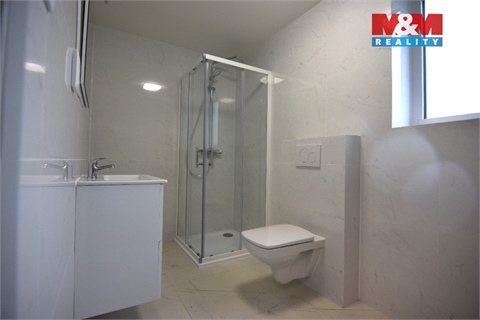 Pronájem bytu 4kk, 90 m² 2