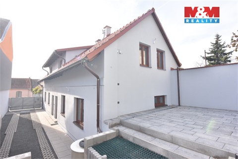 Pronájem bytu 4kk, 89 m² - 16