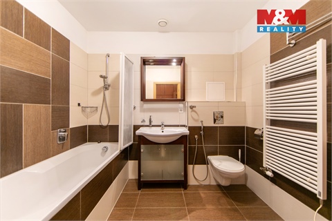 Pronájem bytu 2kk, 67 m² - 4