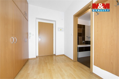 Pronájem bytu 2kk, 67 m² 8