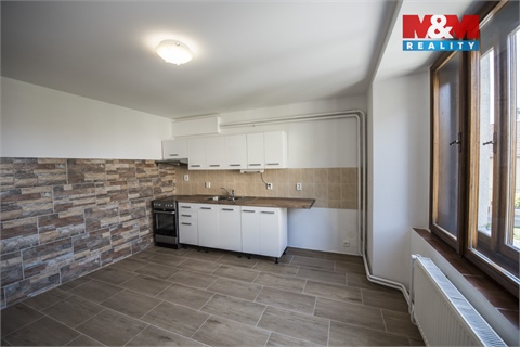 Pronájem bytu 3+1, 98 m² - 0