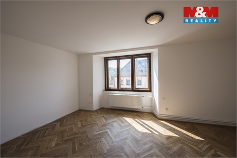 Pronájem bytu 3+1, 98 m² 2