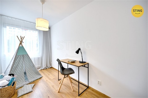 Prodej bytu 4kk, 74 m² 14