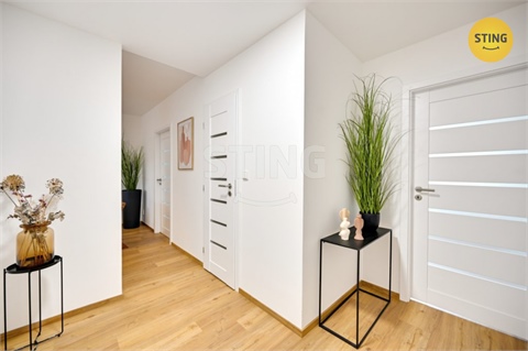 Prodej bytu 4kk, 74 m² 8