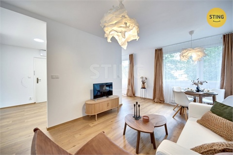 Prodej bytu 4kk, 74 m² - 0