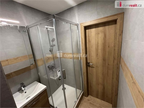 Pronájem bytu 1+1, 30 m² 10