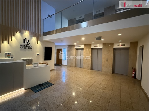 Pronájem garáže, 15 m² - 0