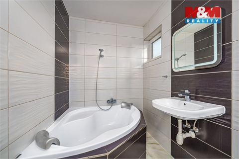 Prodej rodinného domu, 106 m² - 12