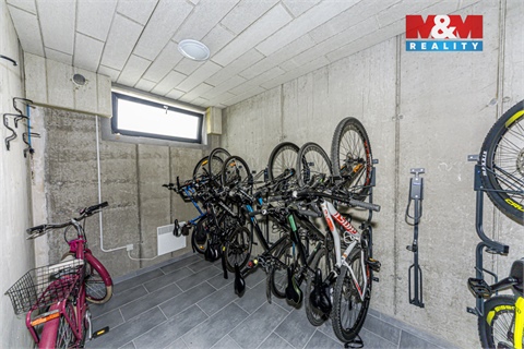 Prodej bytu 2kk, 51 m² 24