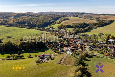 Prodej stavebního pozemku, 1 008 m² 10