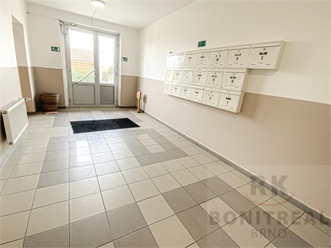 Pronájem bytu 2kk, 50 m² 8
