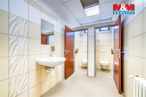 Pronájem kanceláře, 15 m² 4