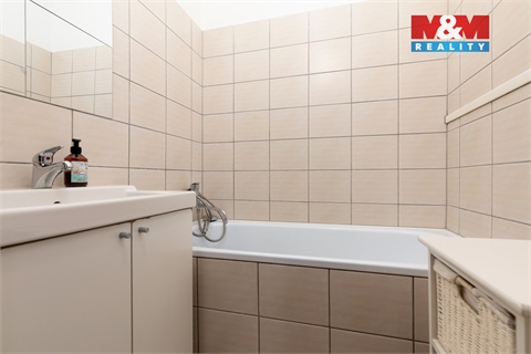 Prodej bytu 2+1, 54 m² 14