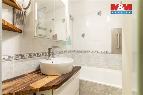 Prodej bytu 3+1, 67 m² 10