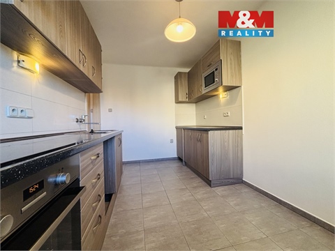 Pronájem bytu 2+1, 61 m² 0