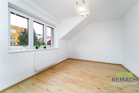 Pronájem bytu 3kk, 110 m² 10