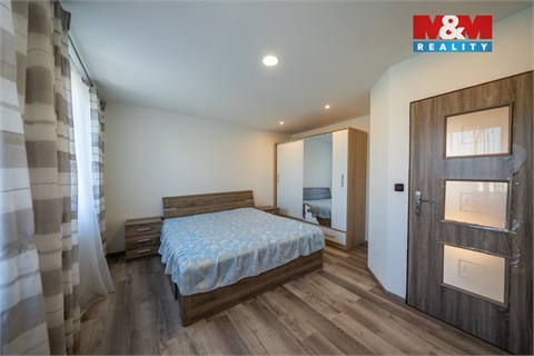 Prodej rodinného domu, 180 m² 14