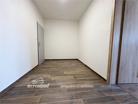 Pronájem bytu 2kk, 55 m² - 6