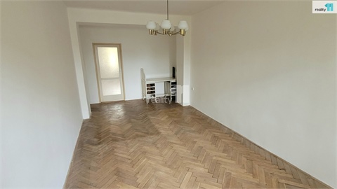 Prodej bytu 2+1, 52 m² - 4