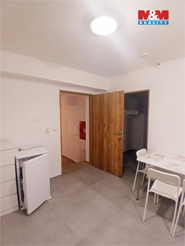 Pronájem bytu 1+1, 43 m² - 6