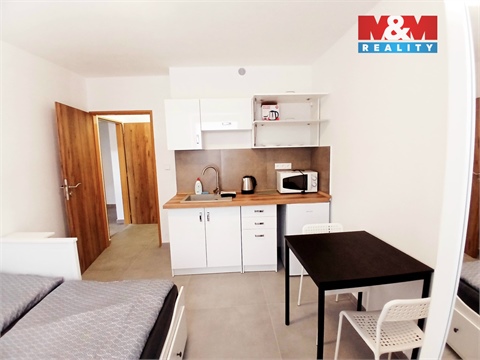 Pronájem bytu 1kk, 20 m² - 0