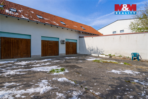 Prodej rodinného domu, 199 m² - 2