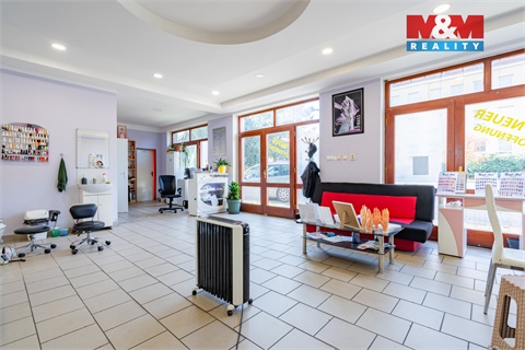 Prodej rodinného domu, 199 m² - 0