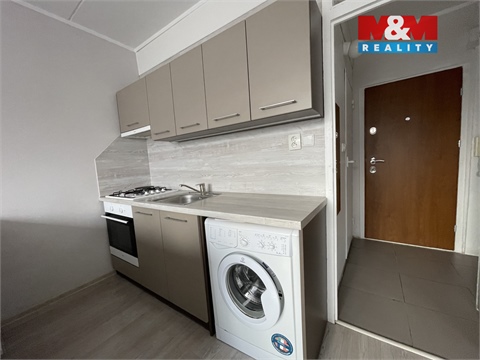 Prodej bytu 1+1, 39 m² - 6