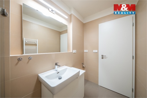 Prodej bytu 2kk, 68 m² 20