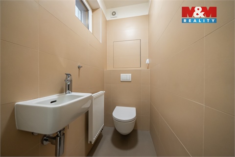 Prodej bytu 2kk, 68 m² - 20