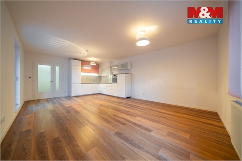 Prodej bytu 2kk, 68 m² - 14