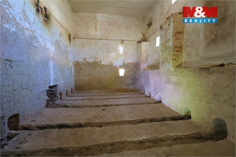 Prodej komerčního objektu, 5 010 m² 8