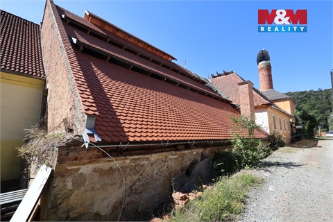 Prodej komerčního objektu, 5 010 m² 24