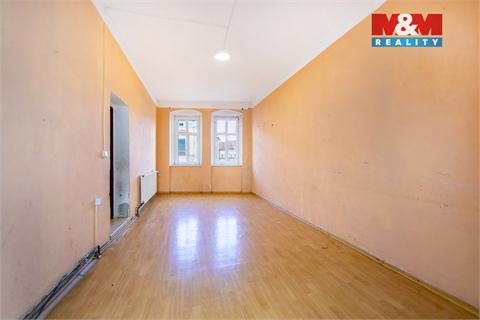 Prodej rodinného domu, 300 m² - 18