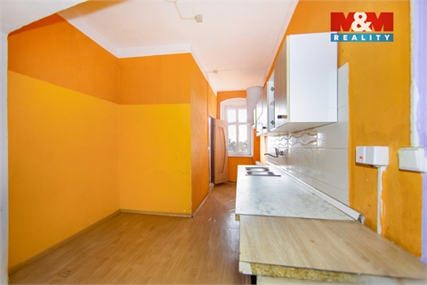 Prodej rodinného domu, 300 m² - 20