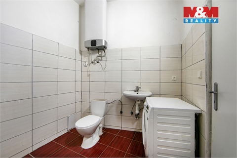 Prodej rodinného domu, 300 m² - 10