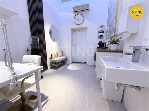 Pronájem komerčního objektu, 14 m² 4