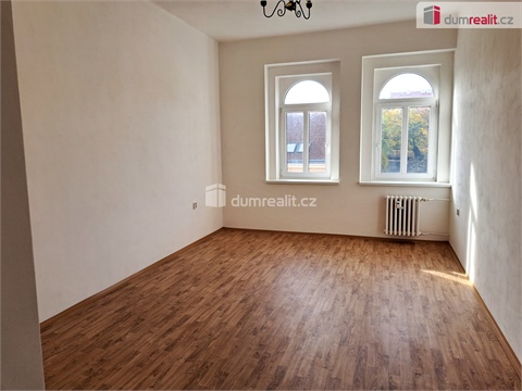 Pronájem bytu 1kk, 44 m² - 4