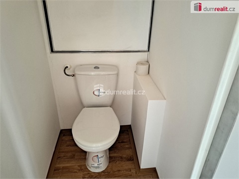 Pronájem bytu 1kk, 44 m² 10