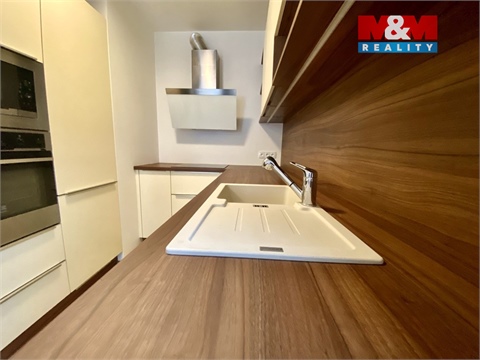 Pronájem bytu 2kk, 56 m² 2