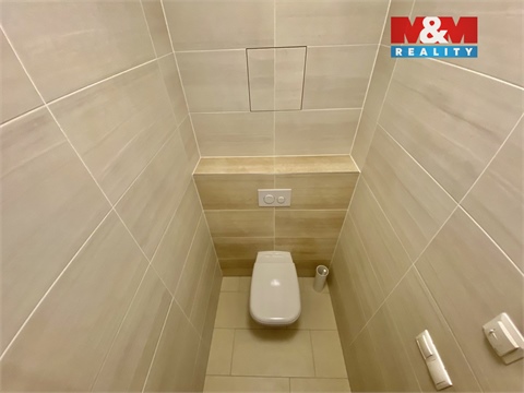 Pronájem bytu 2kk, 56 m² 12