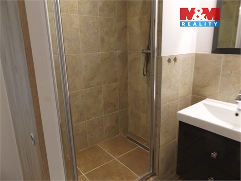 Pronájem bytu 1+1, 28 m² - 2