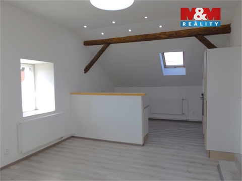 Pronájem bytu 2+1, 80 m² - 4