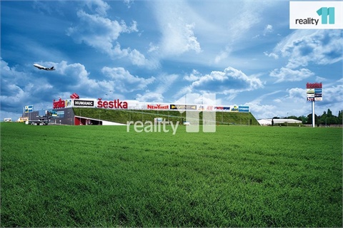 Pronájem bytu 3kk, 56 m² - 28