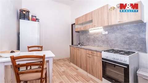 Prodej rodinného domu, 480 m² 16