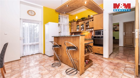 Prodej rodinného domu, 480 m² 2