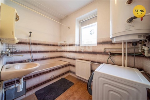 Prodej vily, 222 m² - 8