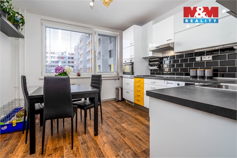 Prodej bytu 3+1, 73 m² 12